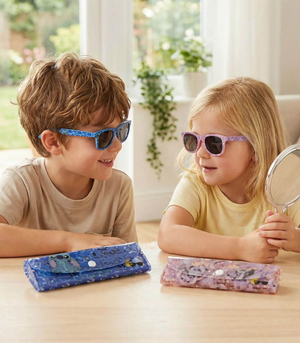 CHILDREN'S SUNGLASSES IN STITCH CASE Cerda