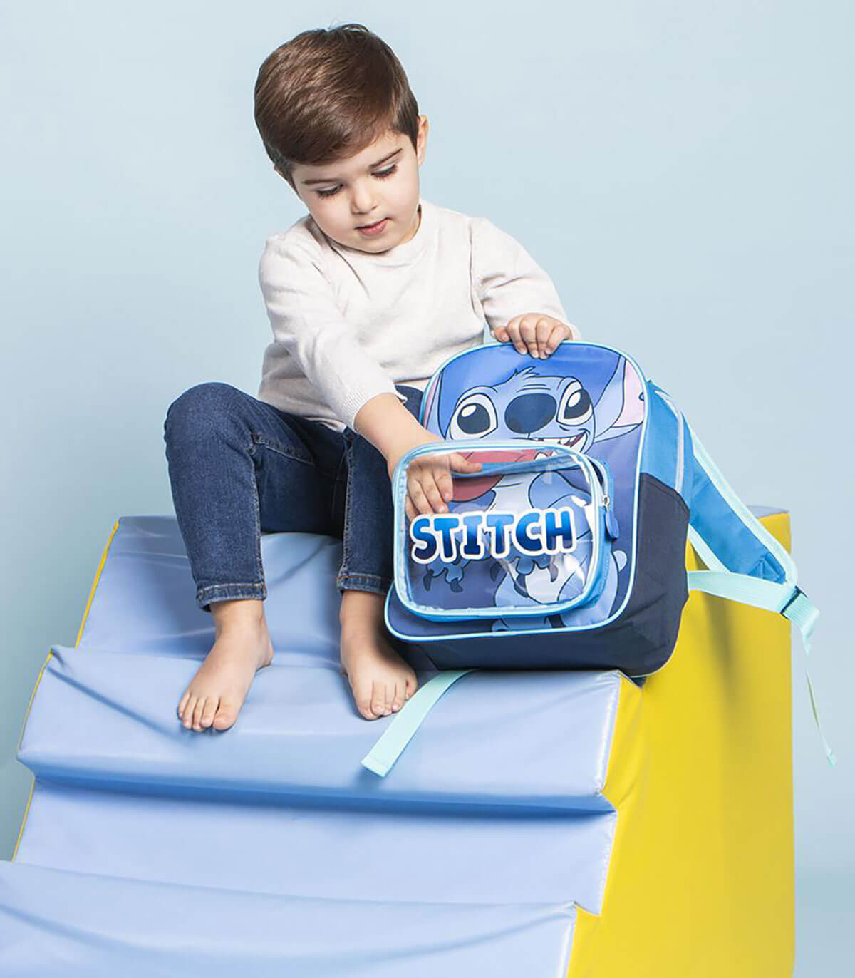 CHILDREN'S BACKPACK WITH FRONT POCKET STITCH 30X25 CM Cerda