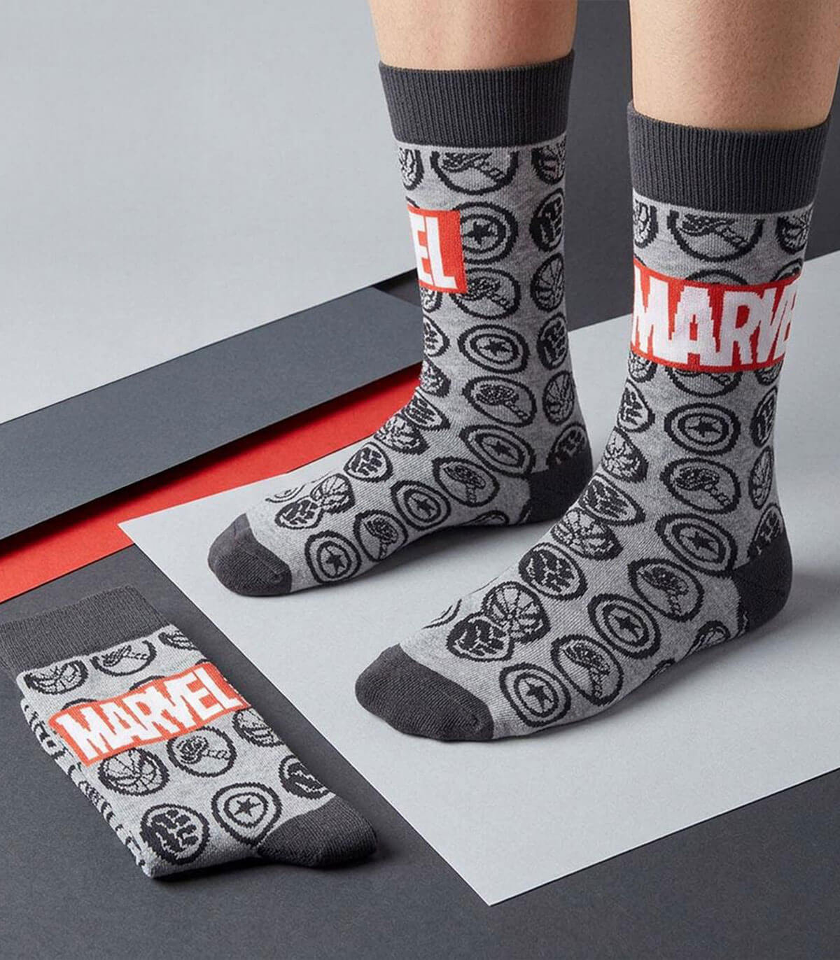 YOUTH SOCKS MARVEL 38/45