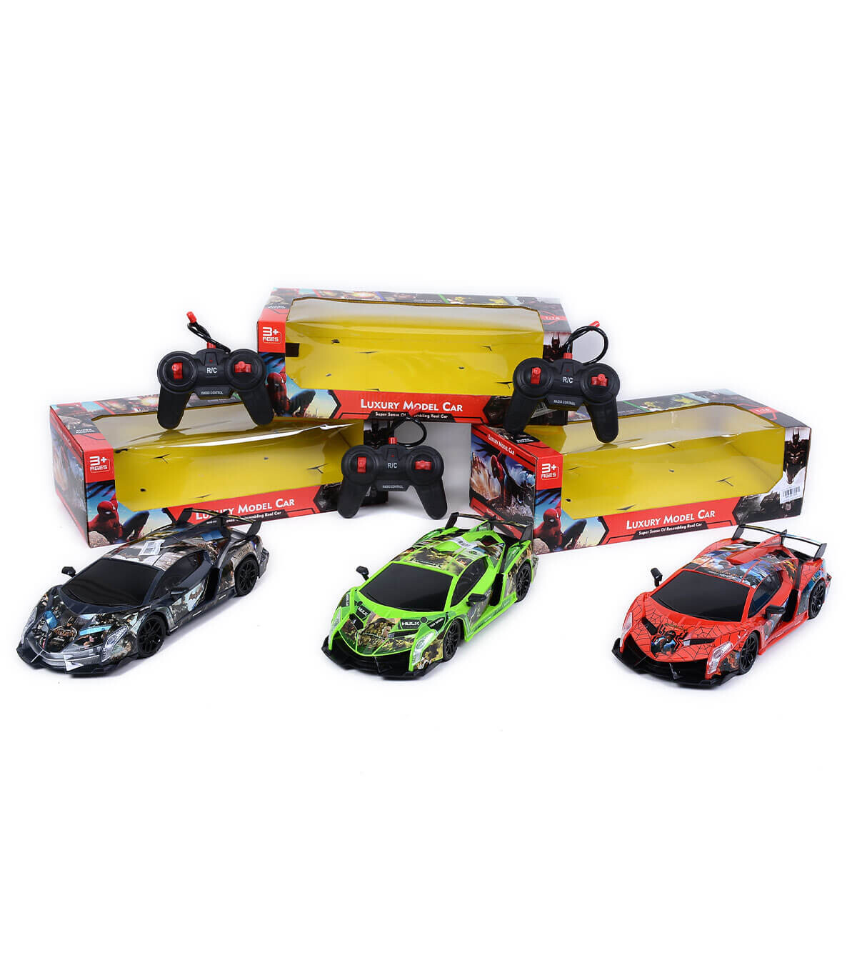 SUPERHEROES CAR WITH REMOTE CONTROL 4 DIRECTIONS - Radio control with remote control