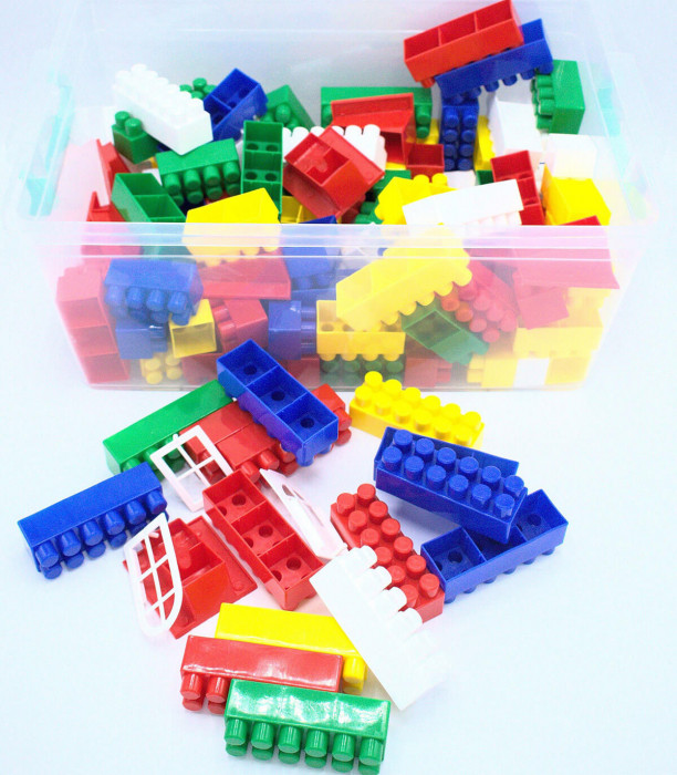 HOUSE TYPE LEGO CONSTRUCTION CUBES 143 PIECES - BUILDING BLOCKS, SORTERS AND RINGS