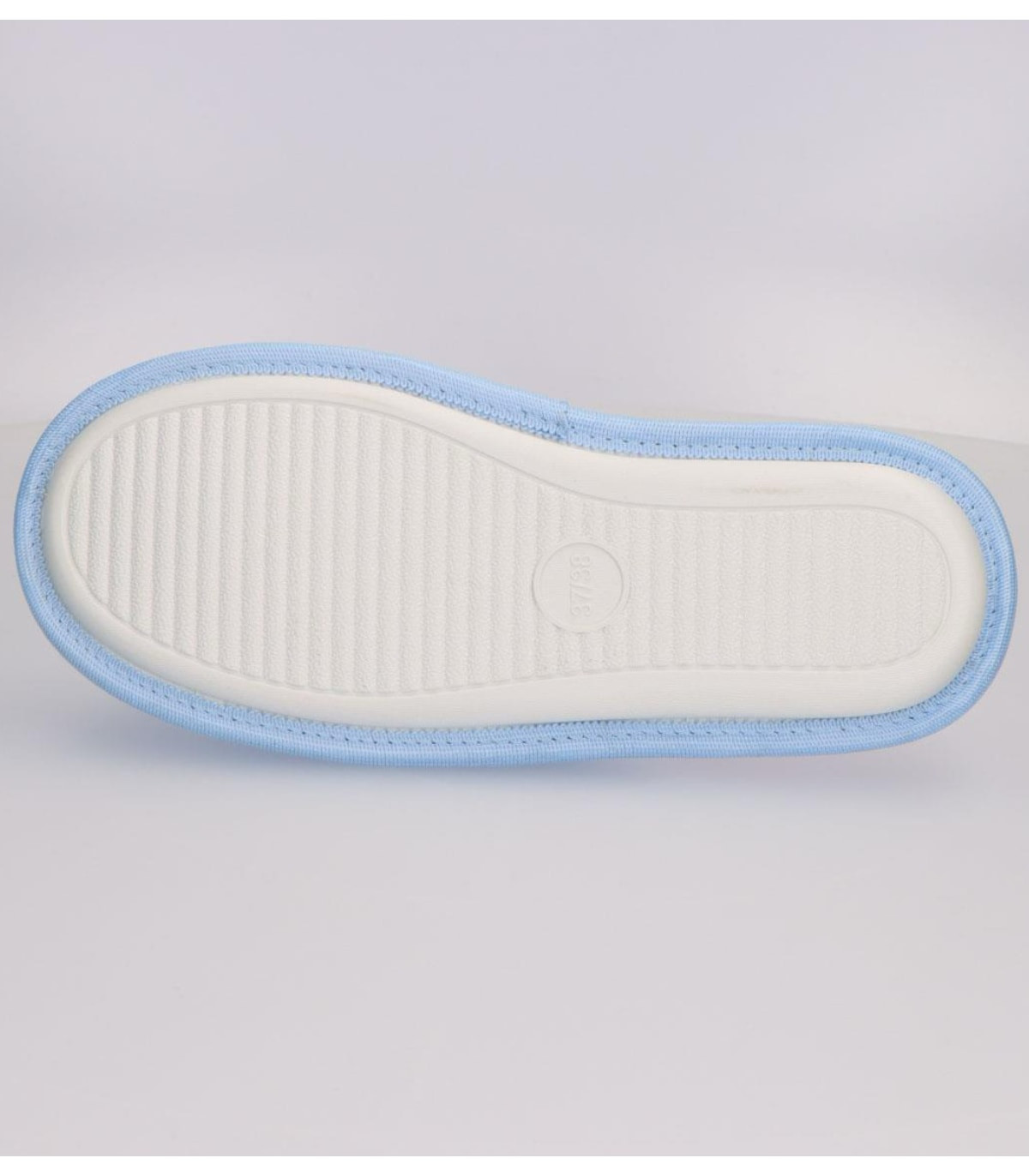 CHILDREN'S HOME SLIPPERS WITH EMBROIDERY STITCH 30-37 SERIES Cerda